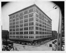 AUTHOR SUNDAY – Meet Under the Clock in Birmingham, Alabama in the ...